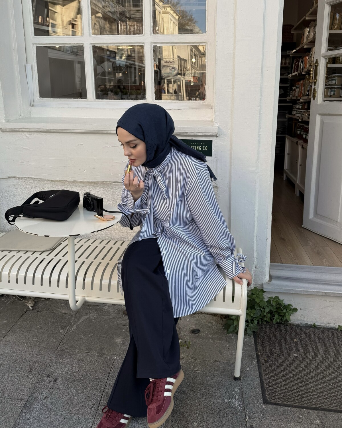 ALEYNA ATALAR SEÇİMİ ÇİZGİLİ GÖMLEK - 2