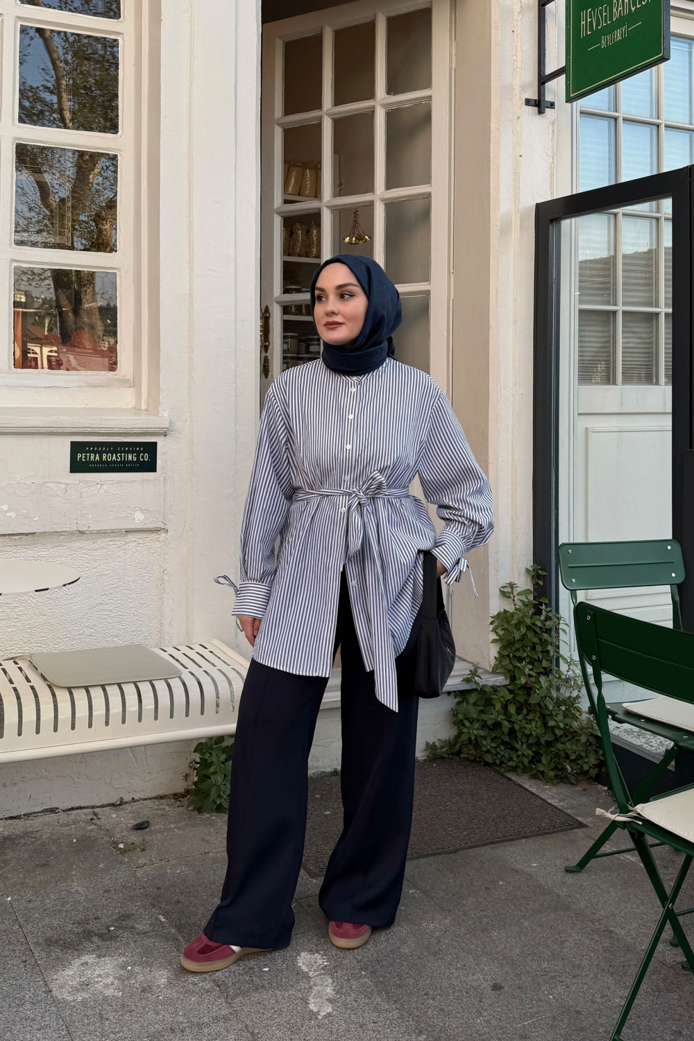 ALEYNA ATALAR SEÇİMİ ÇİZGİLİ GÖMLEK - 1