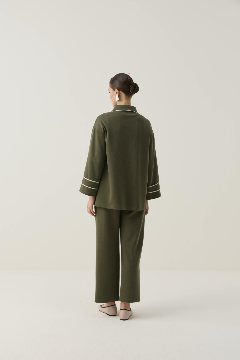 BİTKİSEL İPEK KUMAŞLI BİYE DETAYLI SCUBA TAKIM HAKİ - 5