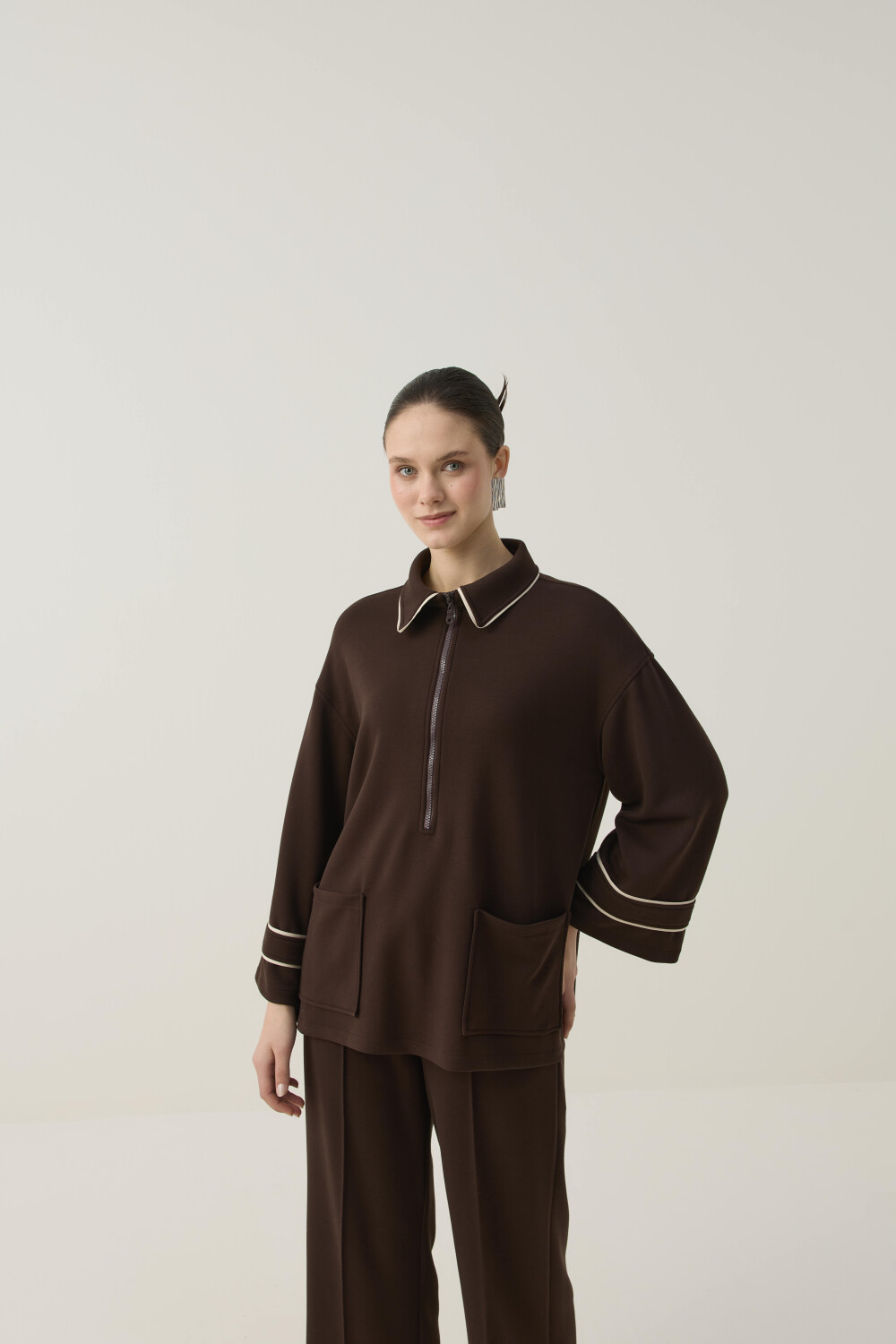 BİTKİSEL İPEK KUMAŞLI BİYE DETAYLI SCUBA TAKIM KAHVE - 6