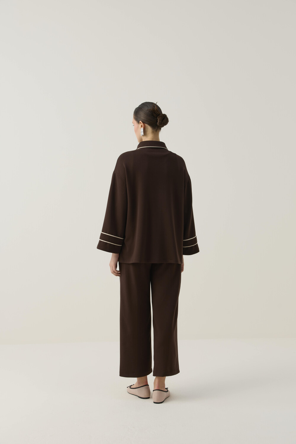 BİTKİSEL İPEK KUMAŞLI BİYE DETAYLI SCUBA TAKIM KAHVE - 7