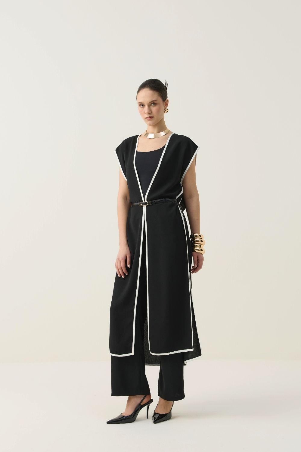 BİYE DETAYLI ÜÇLÜ TAKIM SİYAH - 5