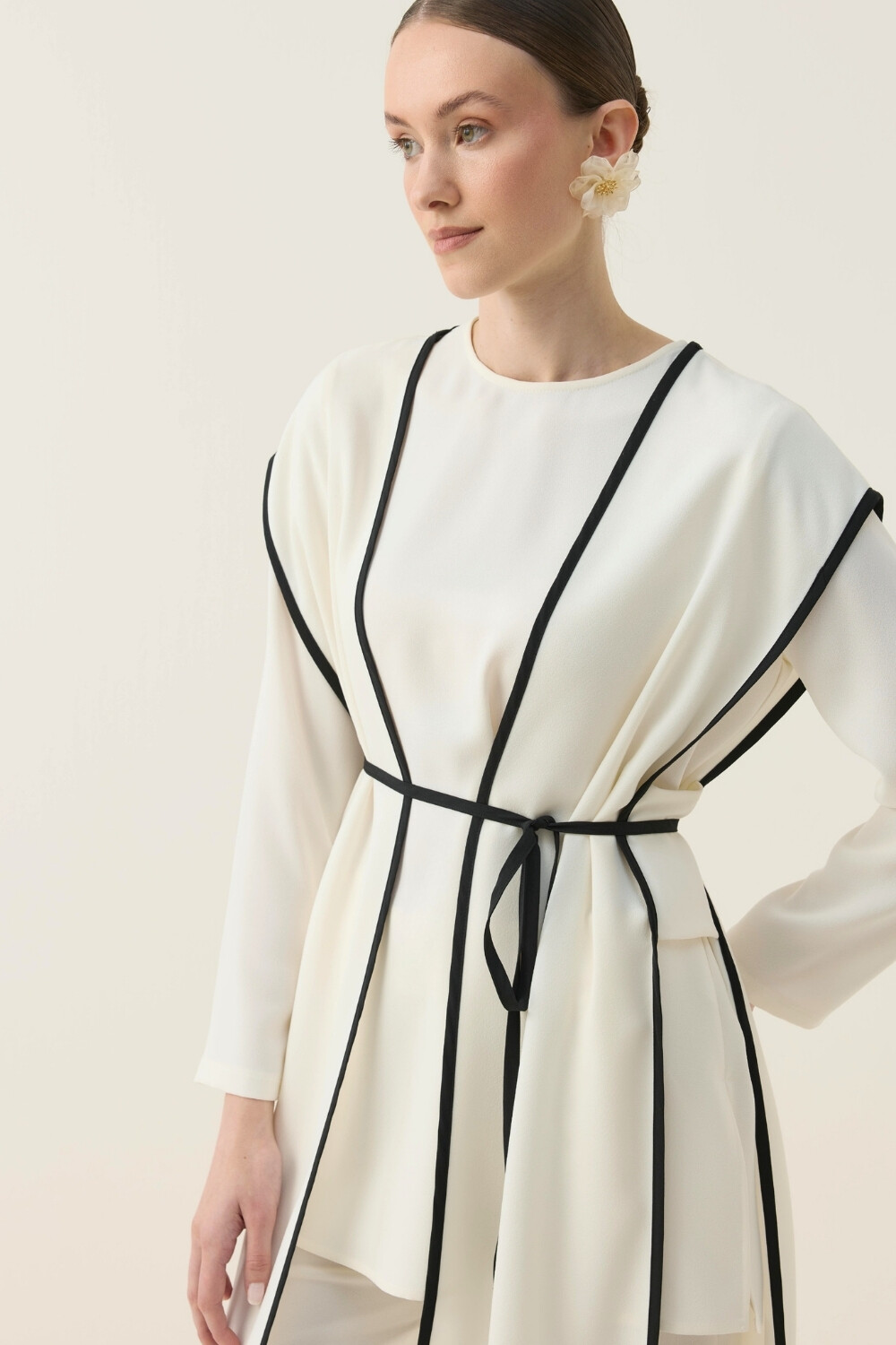 BİYE DETAYLI ÜÇLÜ TAKIM - 4