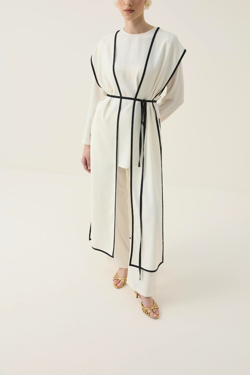 BİYE DETAYLI ÜÇLÜ TAKIM - 7