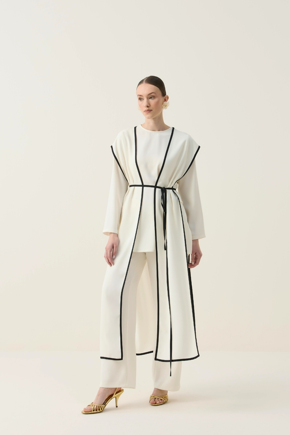 BİYE DETAYLI ÜÇLÜ TAKIM - 1