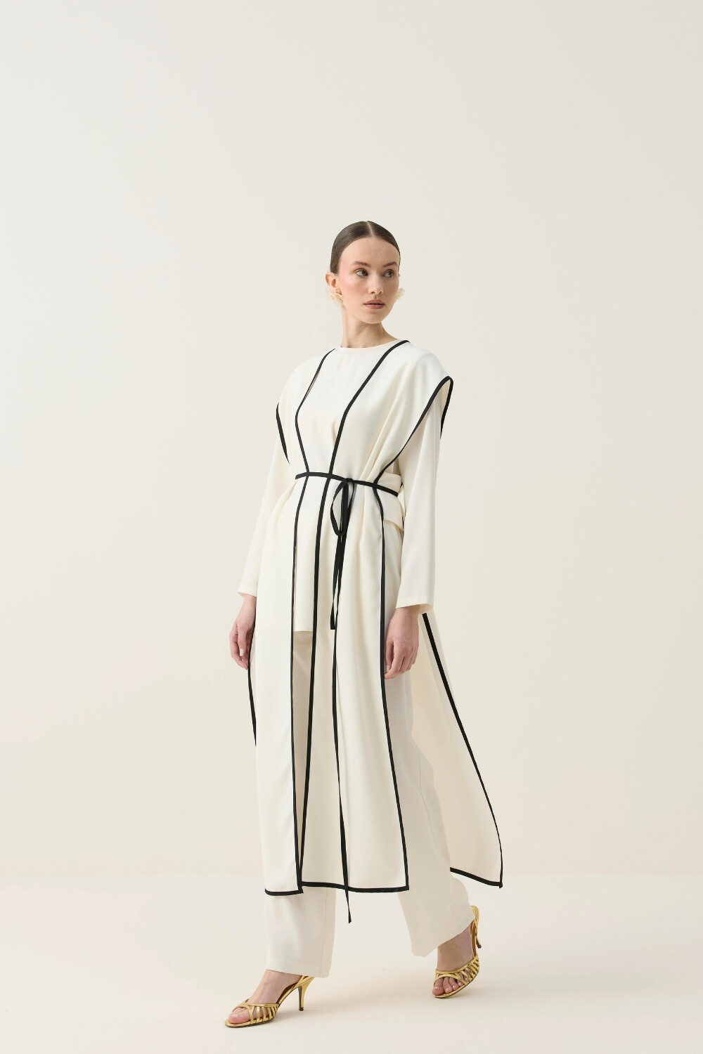 BİYE DETAYLI ÜÇLÜ TAKIM - 3