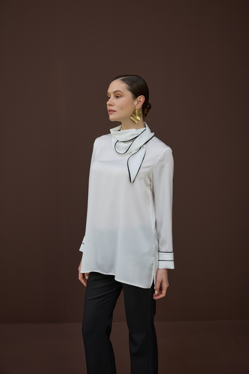 BİYELİ SATEN BLUZ EKRU - 6