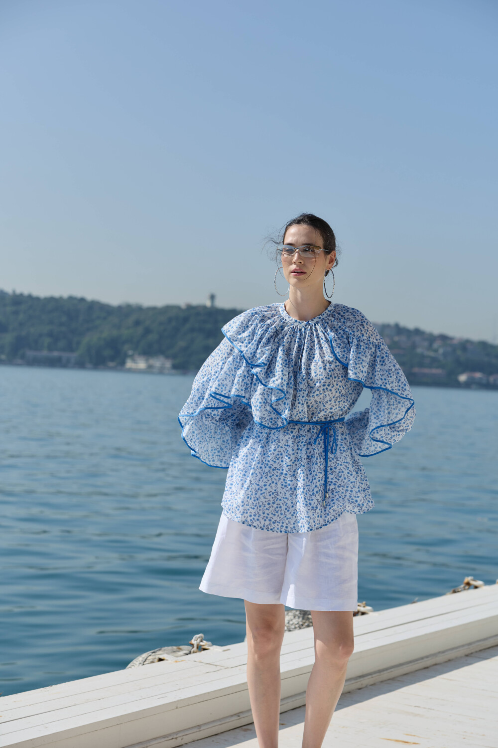 ÇİÇEK DESENLİ BLUZ MAVİ - 2