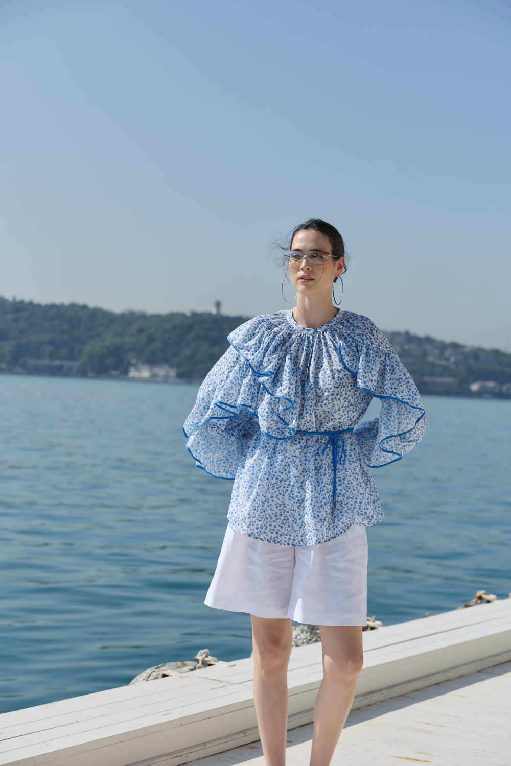 ÇİÇEK DESENLİ BLUZ MAVİ - 2