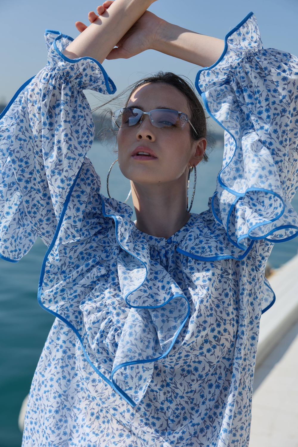 ÇİÇEK DESENLİ BLUZ MAVİ - 9