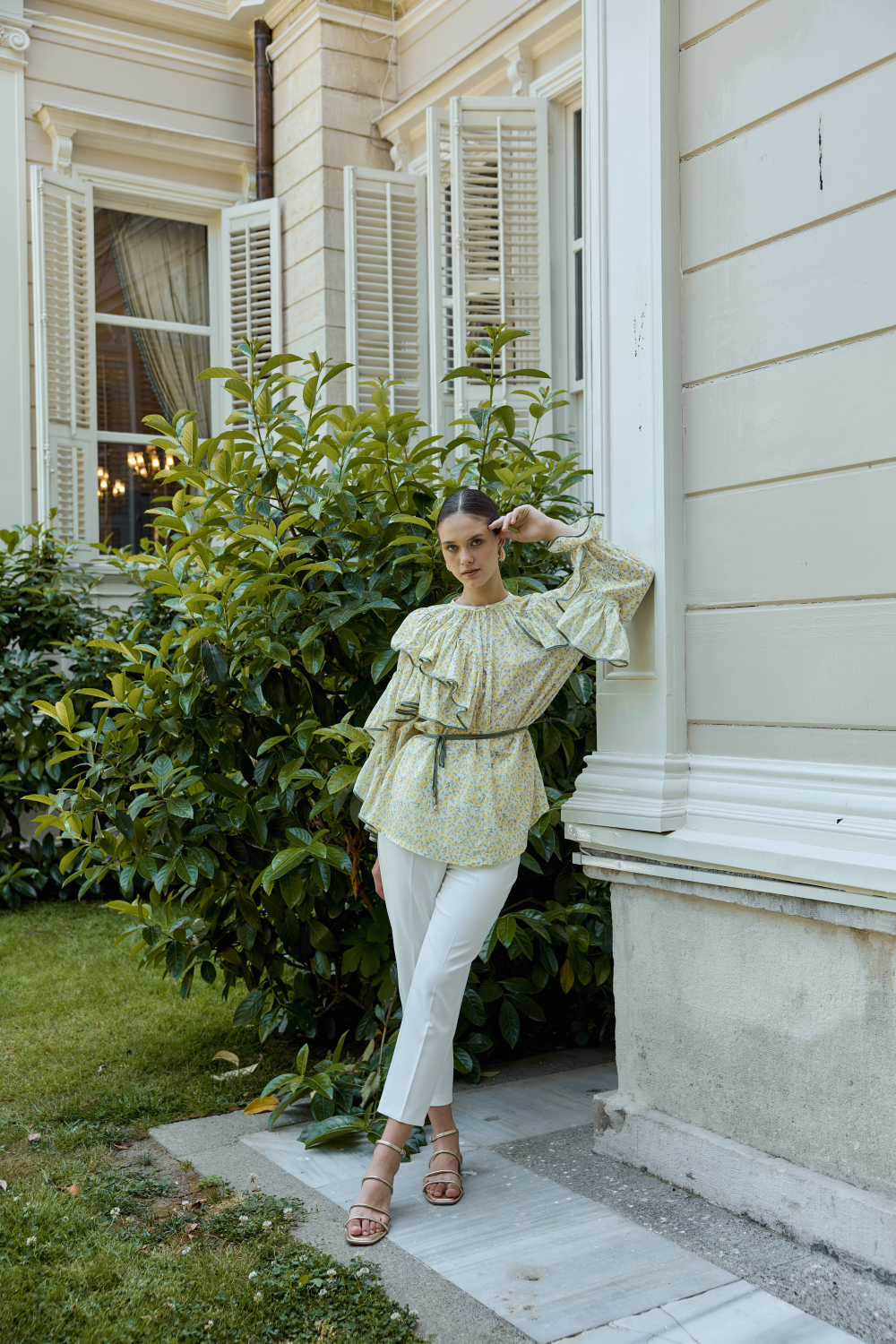 ÇİÇEK DESENLİ BLUZ SARI - 3