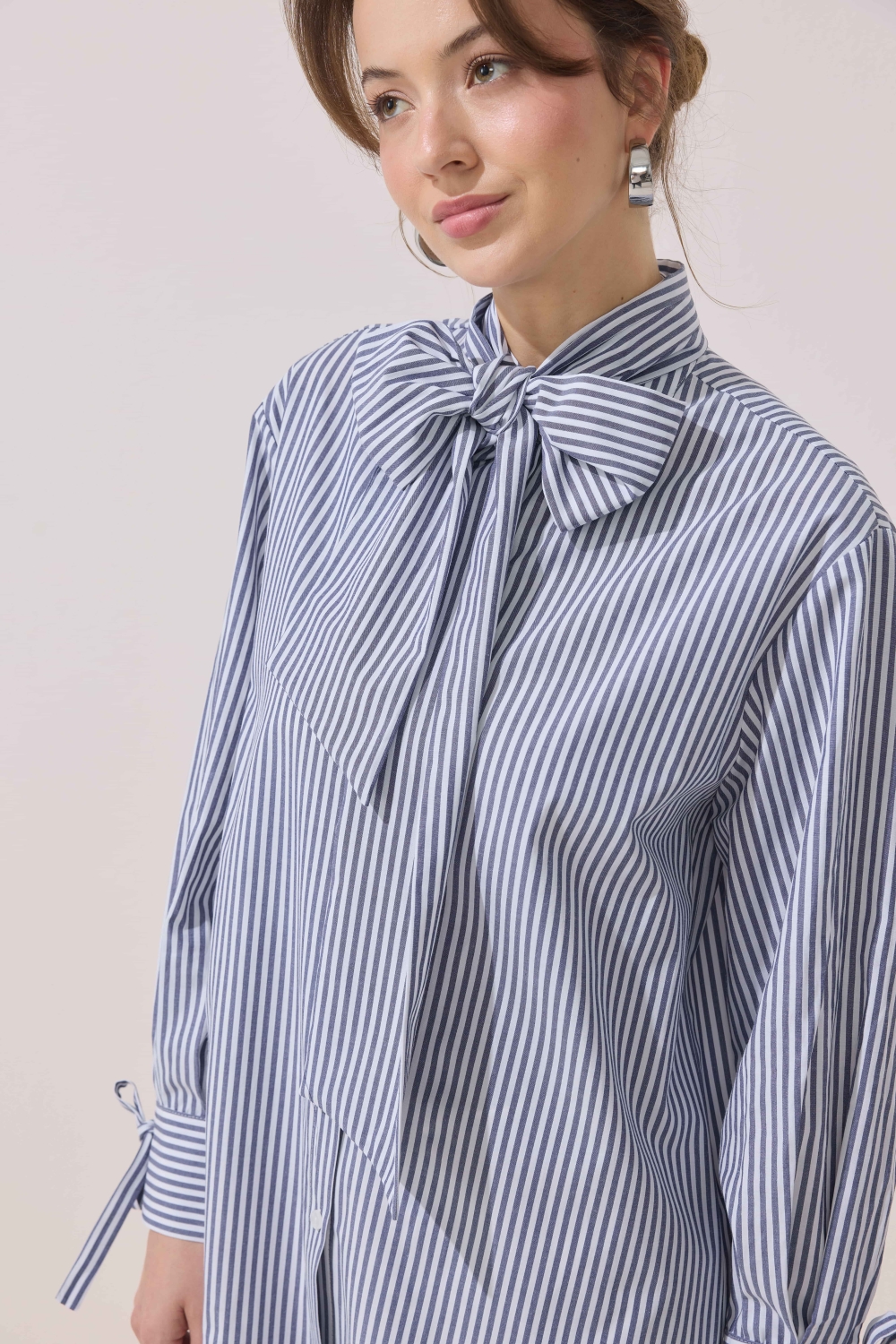 ÇİZGİLİ FULARLI GÖMLEK MAVİ - 6