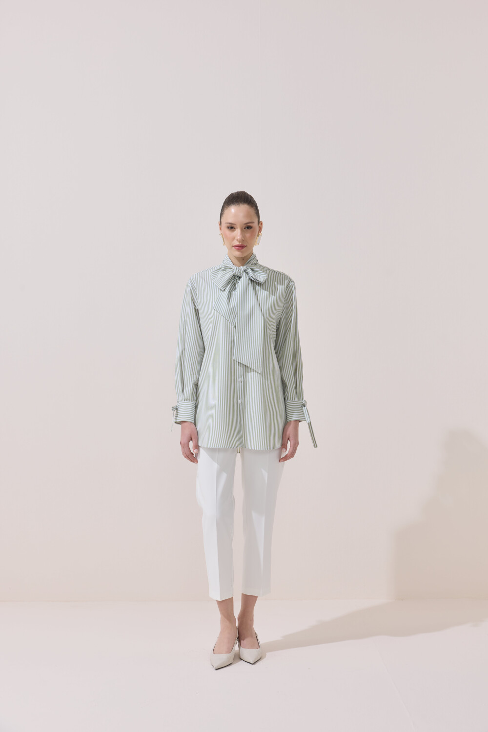 ÇİZGİLİ FULARLI GÖMLEK YEŞİL 