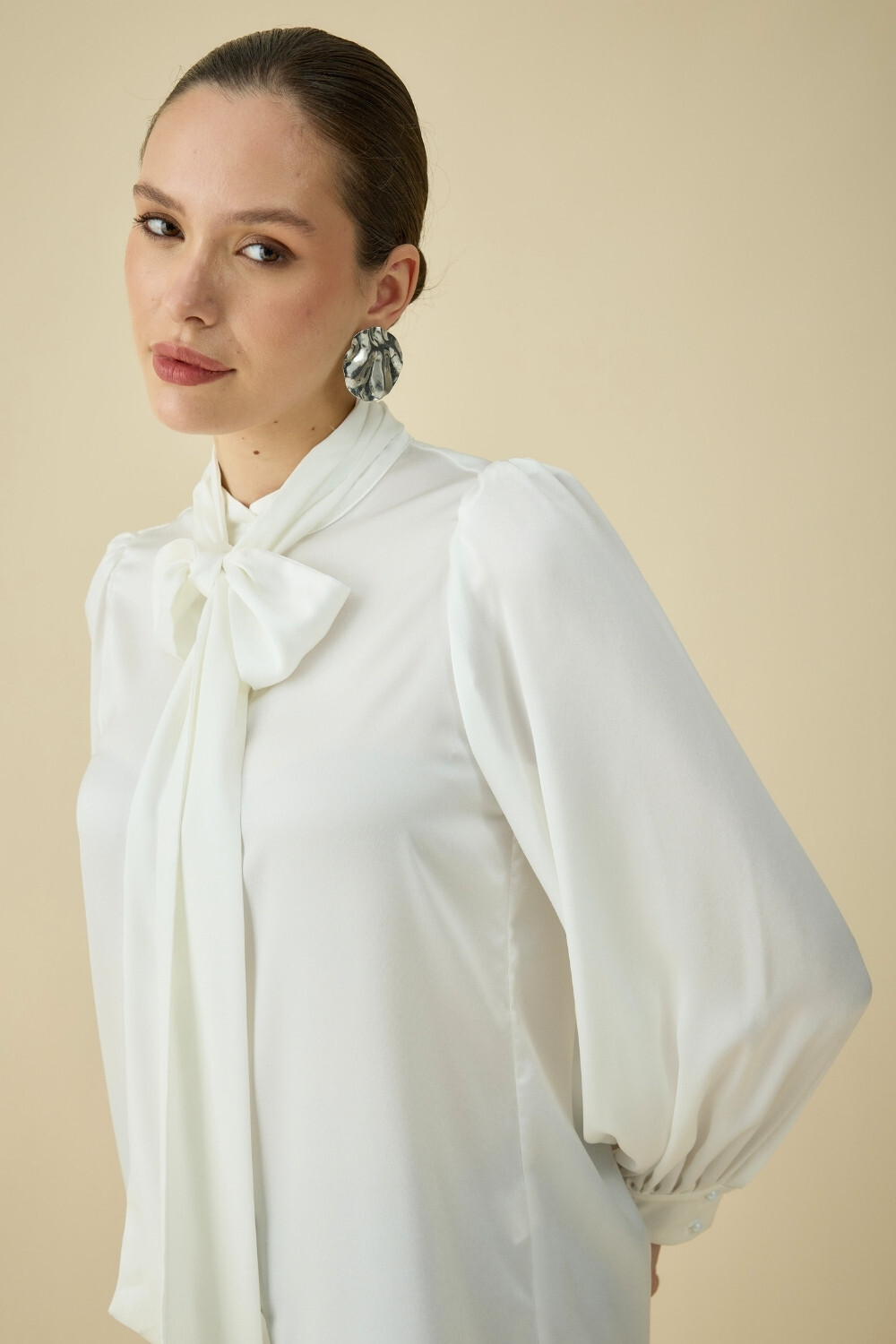 FULARLI SATEN BLUZ EKRU - 3