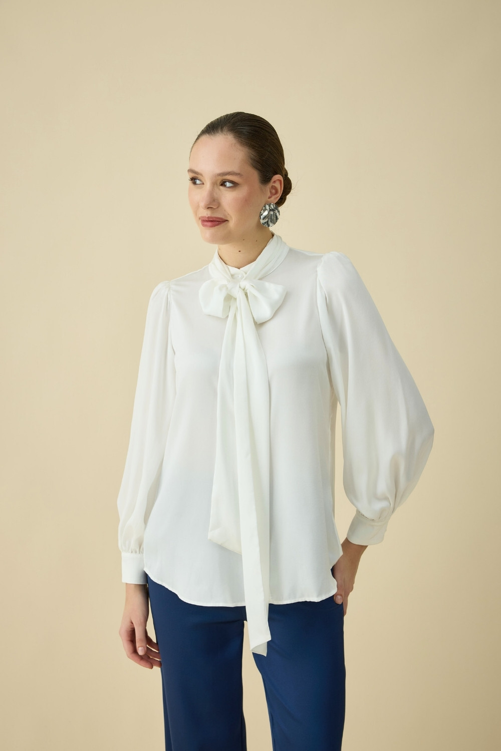 FULARLI SATEN BLUZ EKRU - 6