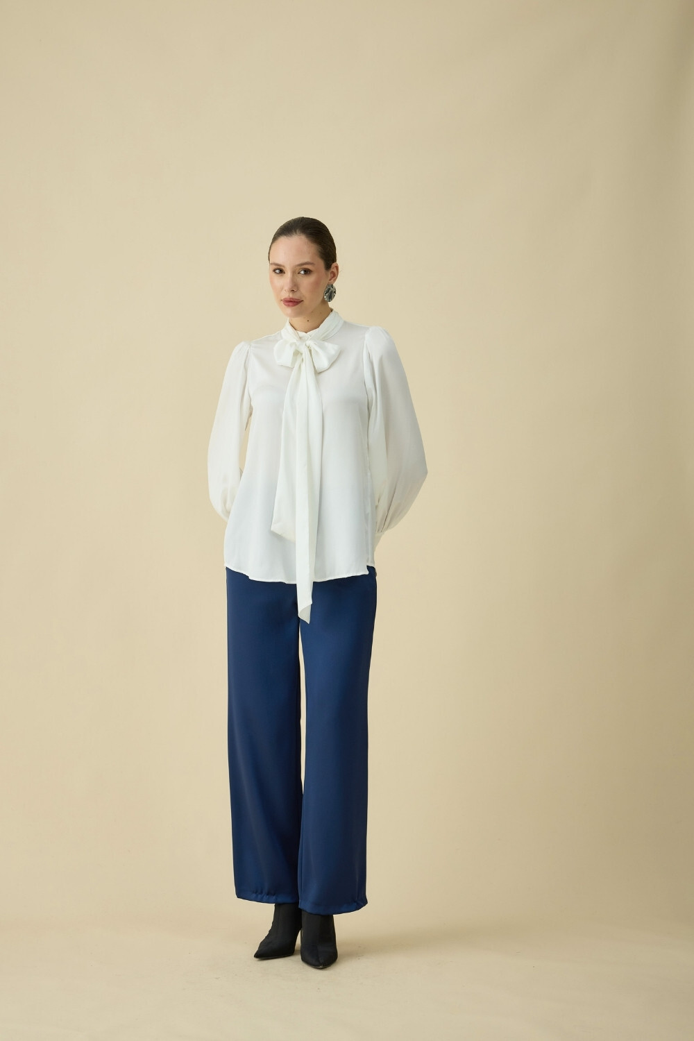 FULARLI SATEN BLUZ EKRU - 7