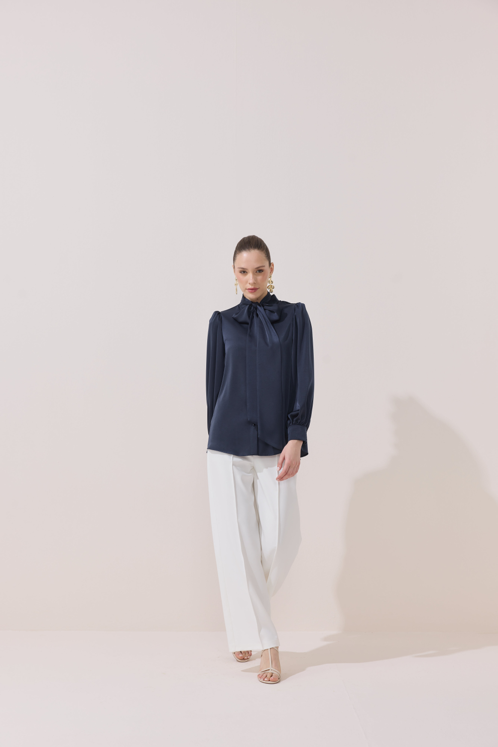 FULARLI SATEN BLUZ LACİVERT - 5