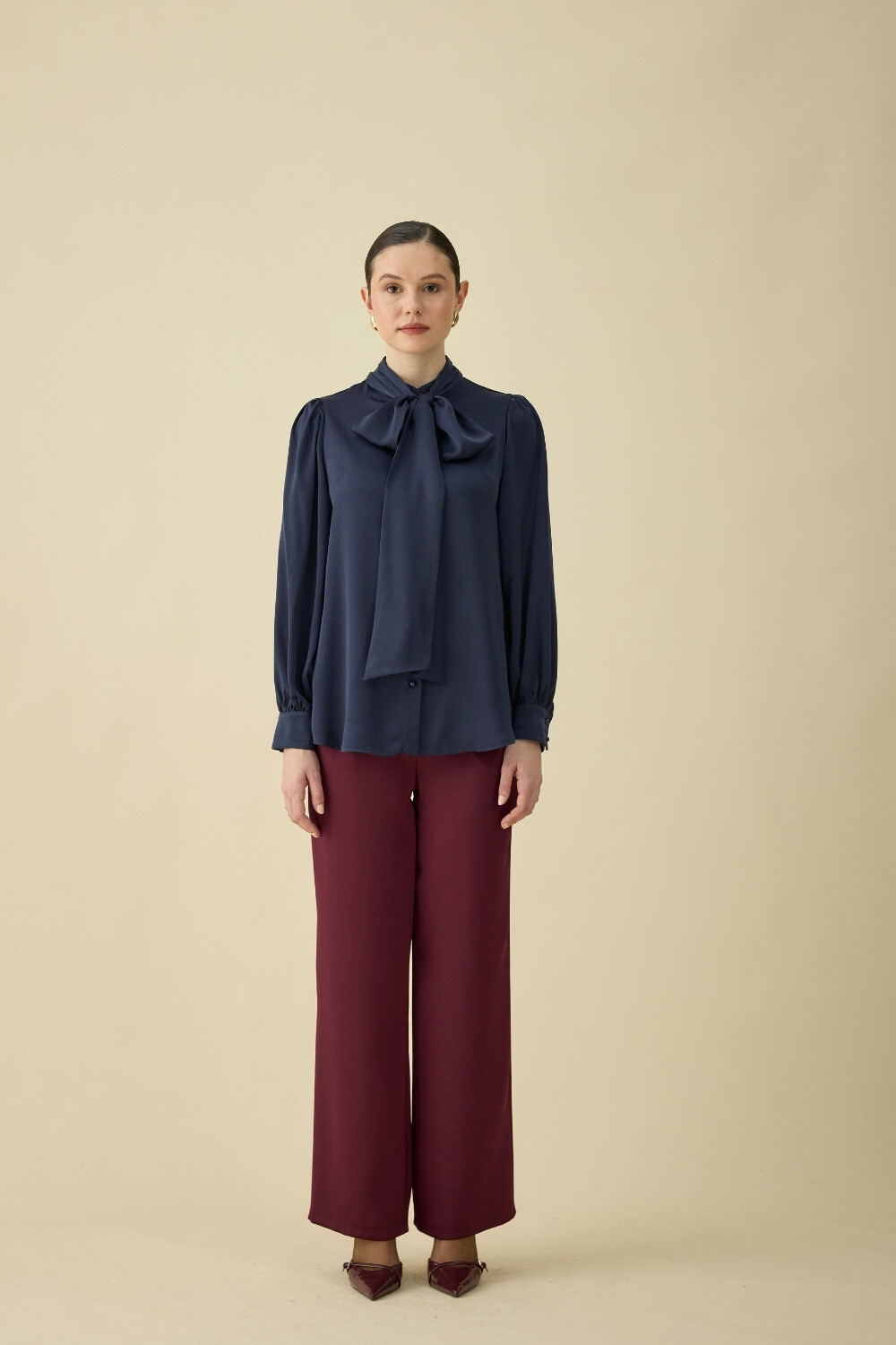 FULARLI SATEN BLUZ LACİVERT - 9