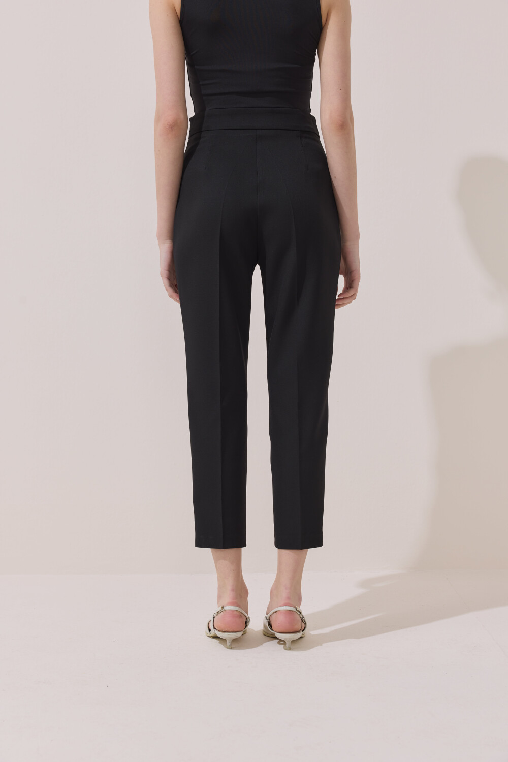 HAVUÇ PAÇA PANTOLON SİYAH - 4