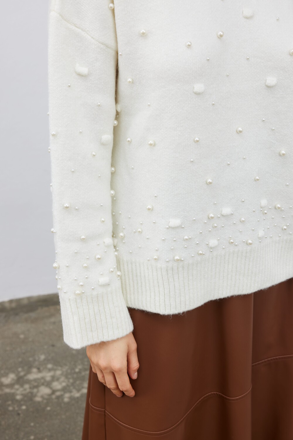 İNCİ DETAYLI TRİKO KAZAK - 7