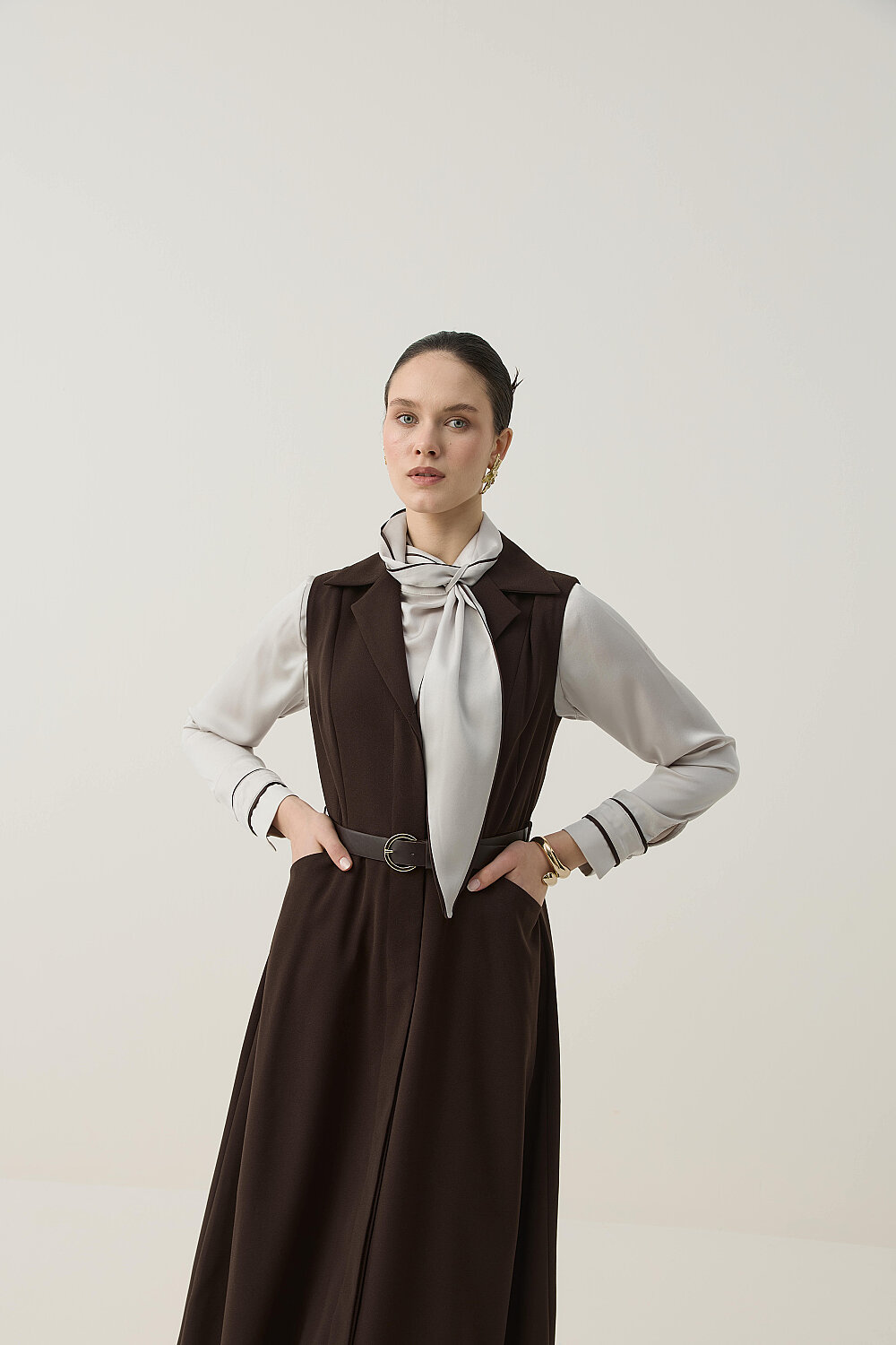KREP KOLSUZ ELBİSE KAHVE - 4