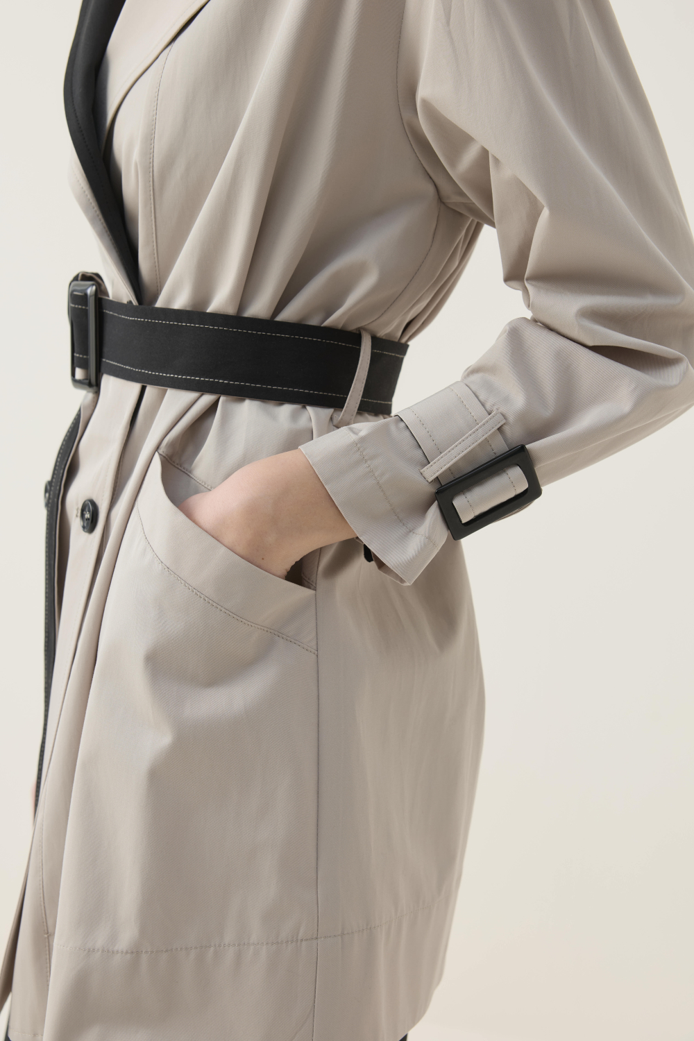 KONTRAST RENKLİ SU İTİCİ KISA TRENÇKOT TAŞ - 7