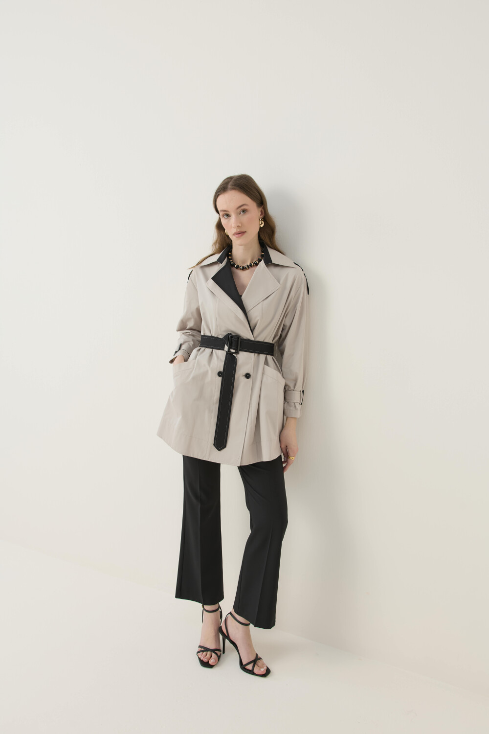 KONTRAST RENKLİ SU İTİCİ KISA TRENÇKOT TAŞ - 8