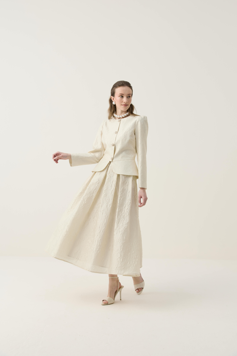KRİSTAL DÜĞME DETAYLI JAKAR CEKET ETEK TAKIM EKRU - 9