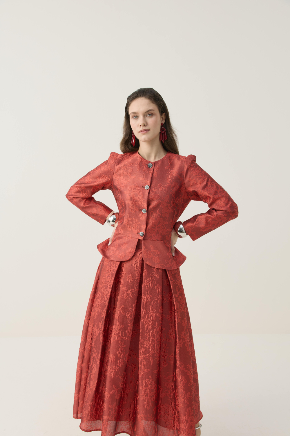 KRİSTAL DÜĞME DETAYLI JAKAR CEKET ETEK TAKIM KIRMIZI - 3