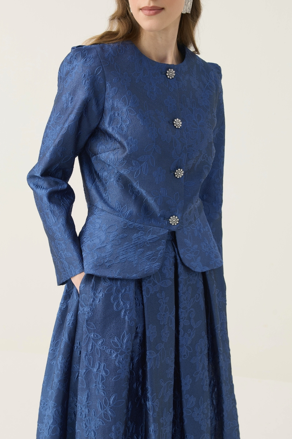 KRİSTAL DÜĞME DETAYLI JAKAR CEKET ETEK TAKIM LACİVERT - 2