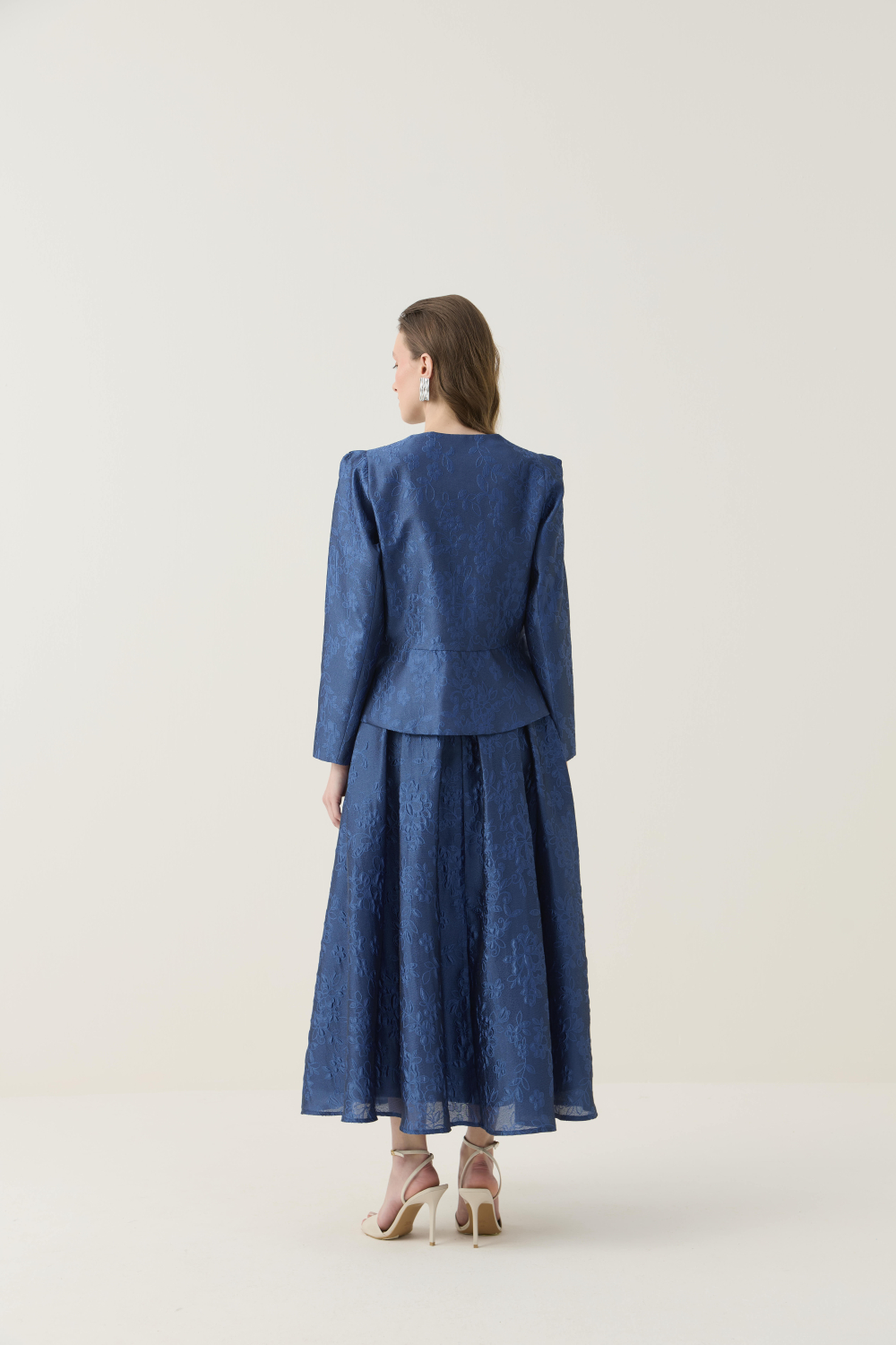 KRİSTAL DÜĞME DETAYLI JAKAR CEKET ETEK TAKIM LACİVERT - 10