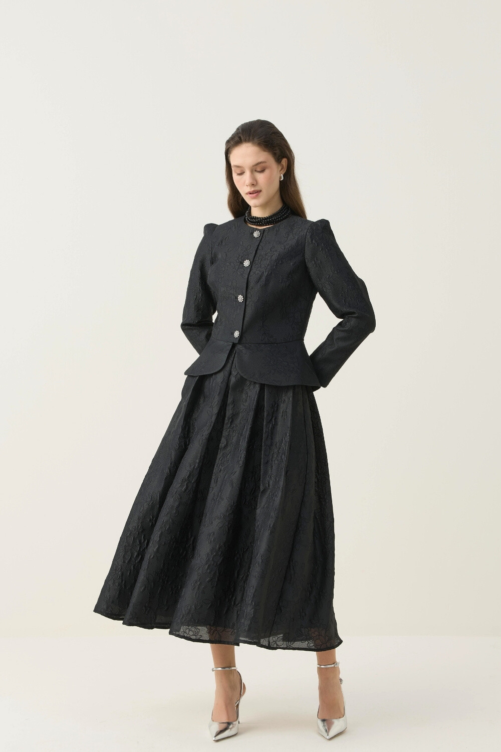 KRİSTAL DÜĞME DETAYLI JAKAR CEKET ETEK TAKIM SİYAH - 4