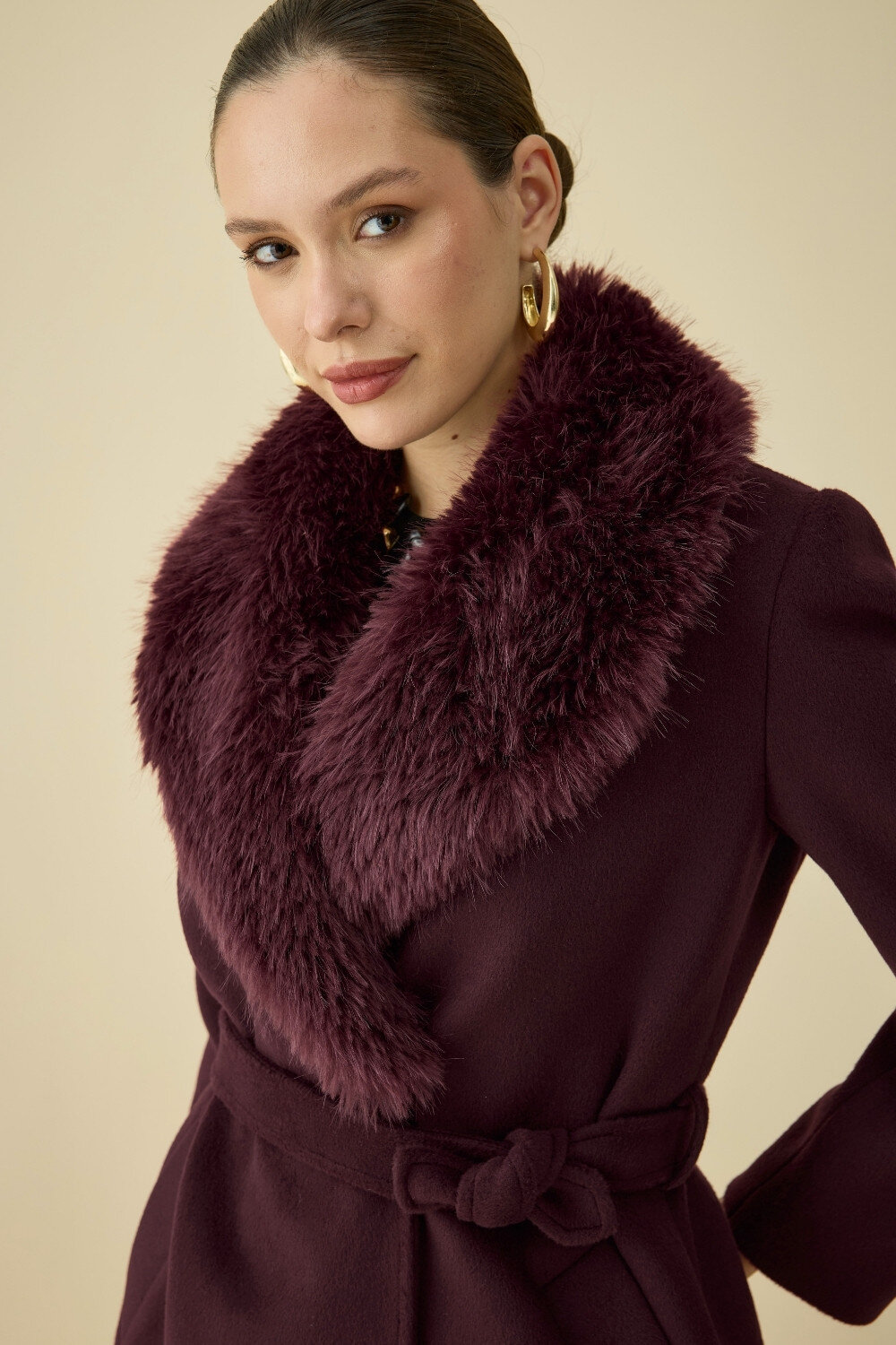 KÜRK YAKALI KABAN BORDO - 3