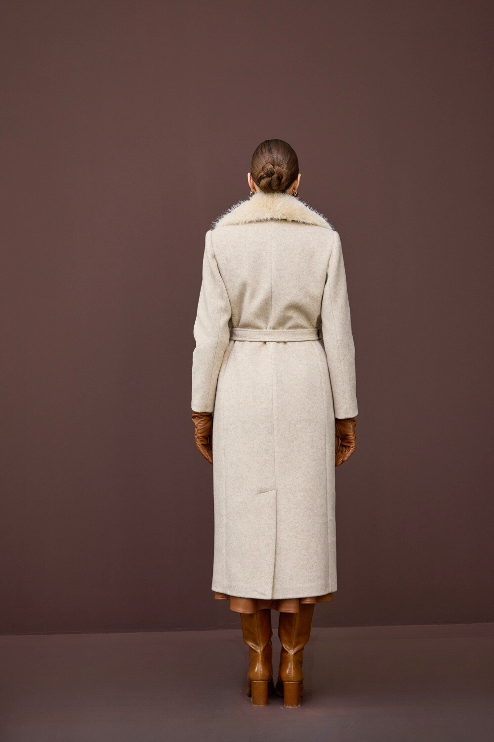 KÜRK YAKALI KABAN EKRU - 4