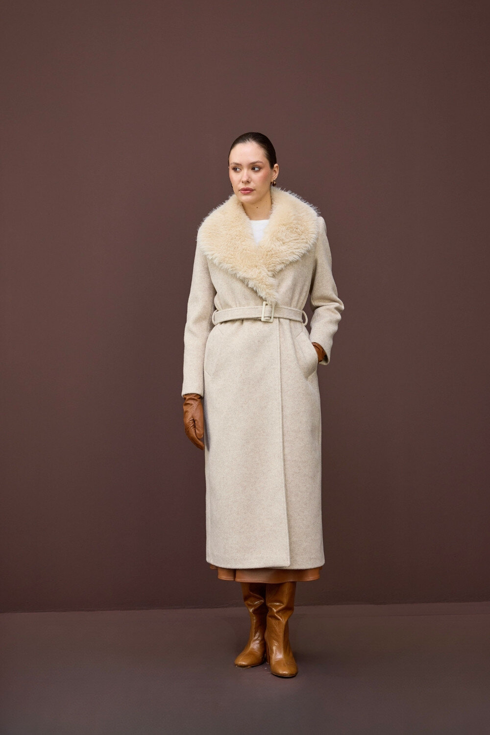 KÜRK YAKALI KABAN EKRU - 6