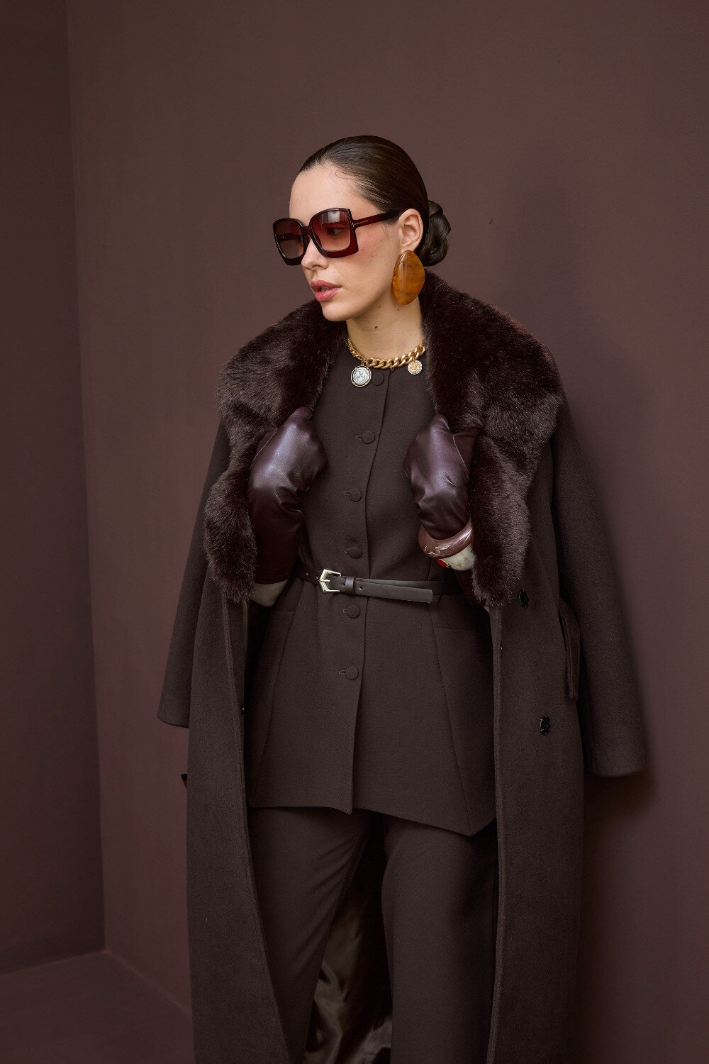 KÜRK YAKALI KABAN KAHVE - 3