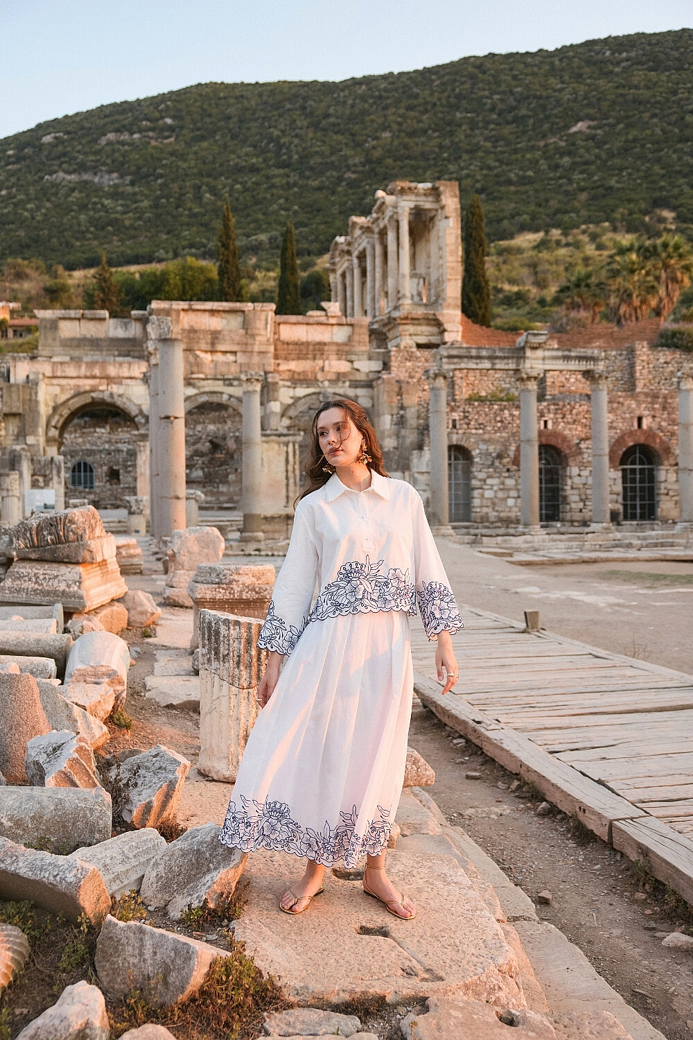EFES OZEL KOLEKSİYONU NAKISLI TAKIM - 