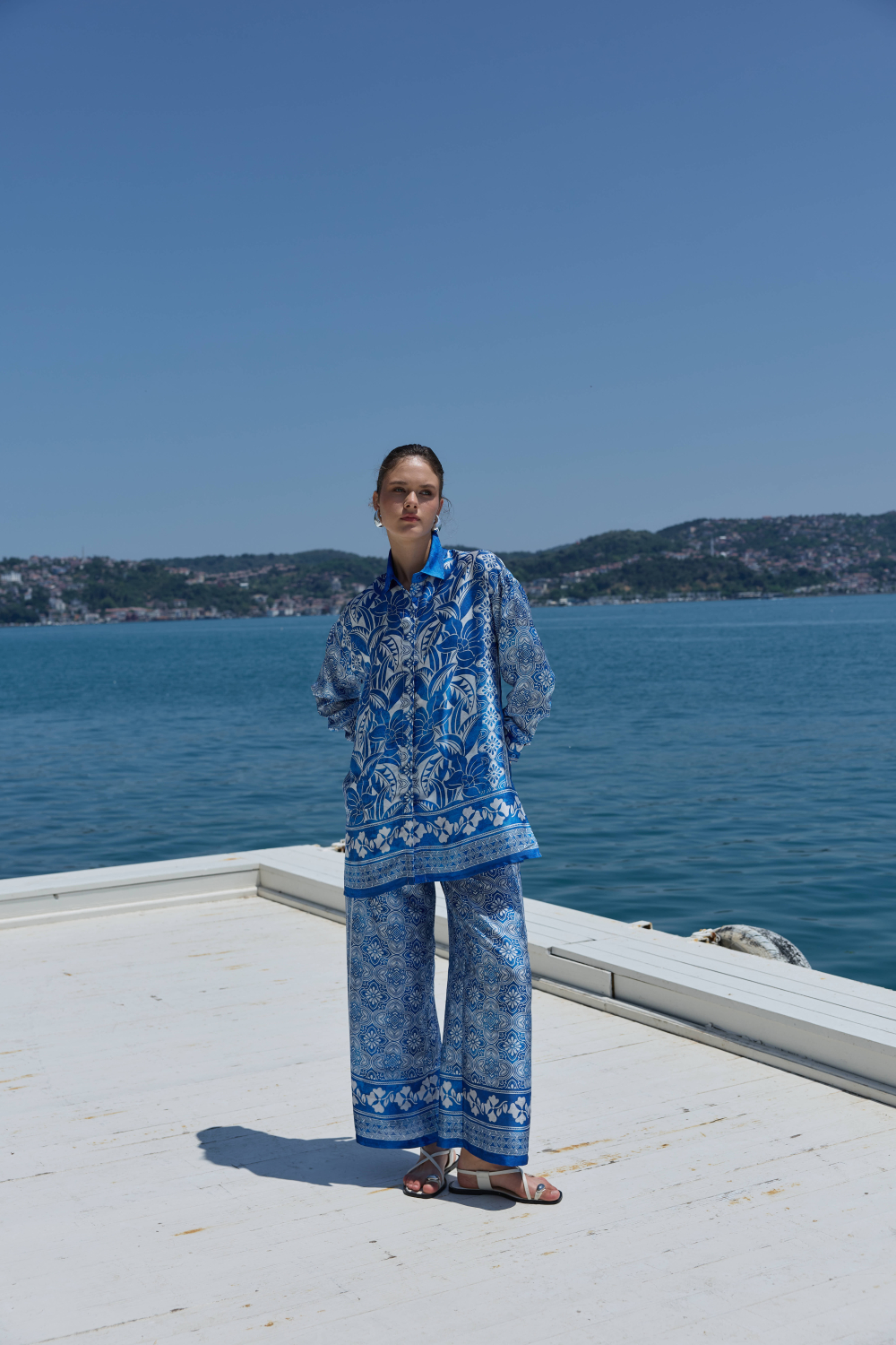 DESENLİ İPEK TUŞELİ TAKIM MAVİ - 6