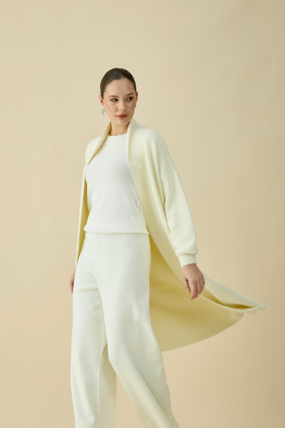 SAÇAKLI UZUN HIRKA EKRU - 