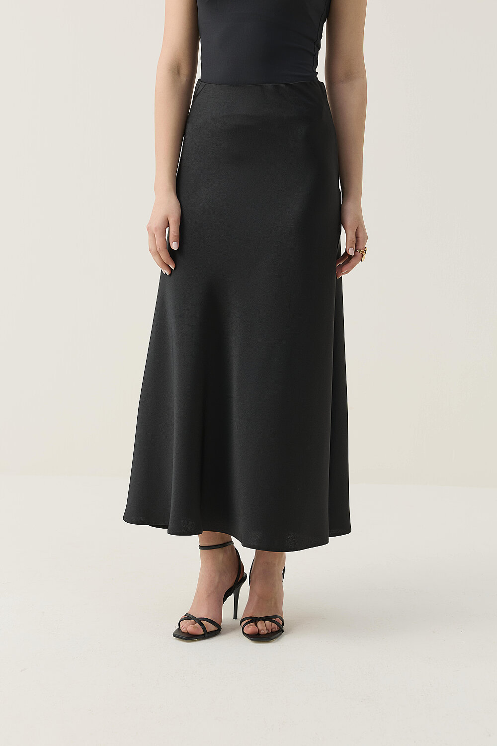 SATEN ETEK SİYAH - 3