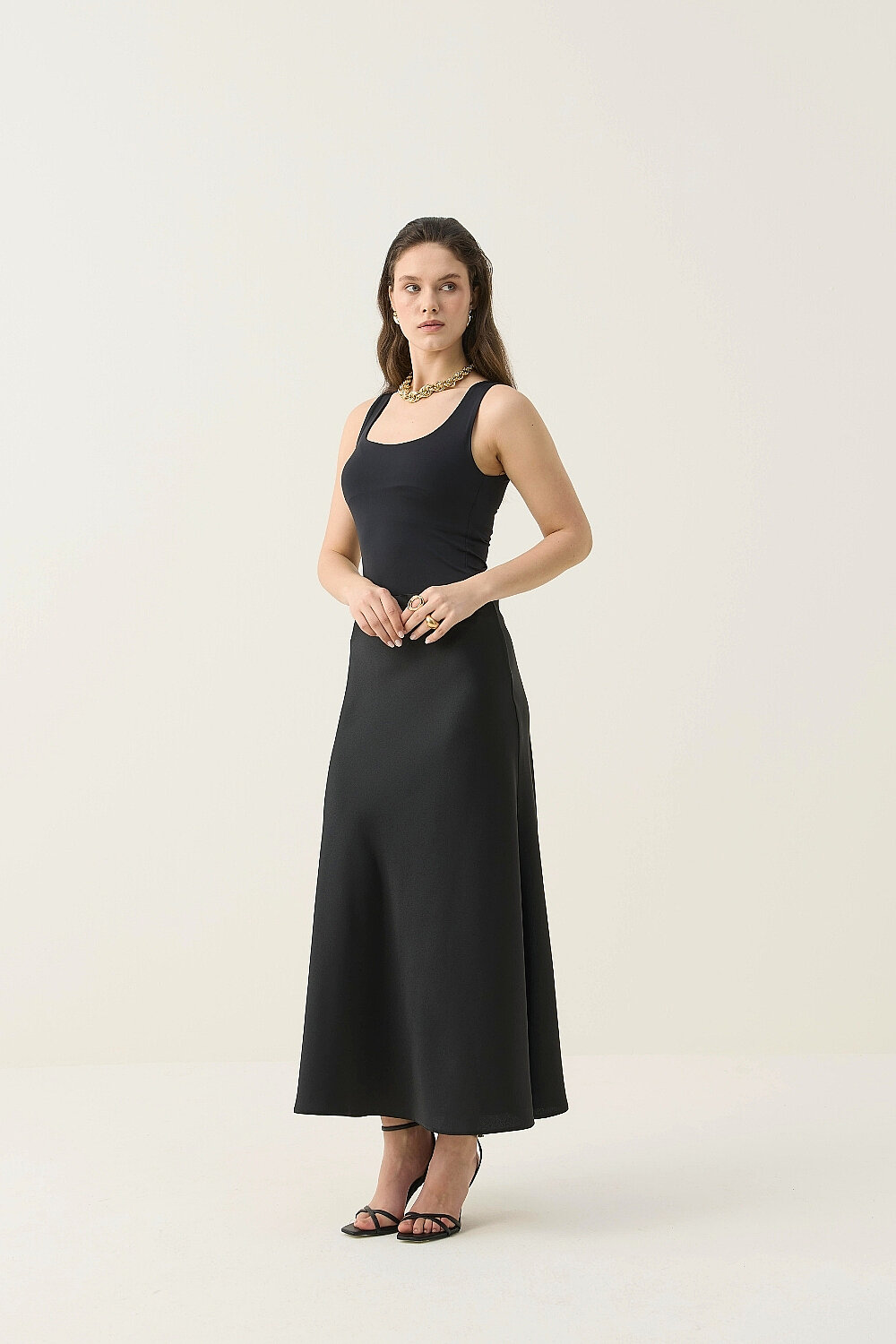 SATEN ETEK SİYAH - 2