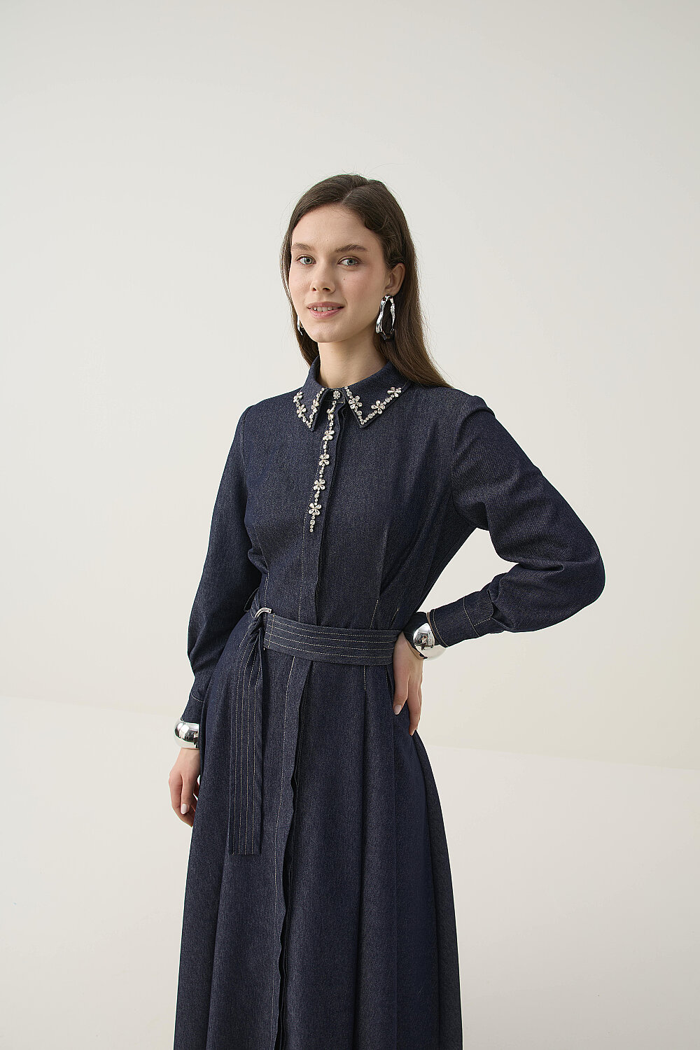 TAŞ İŞLEMELİ DENİM ELBİSE - 1