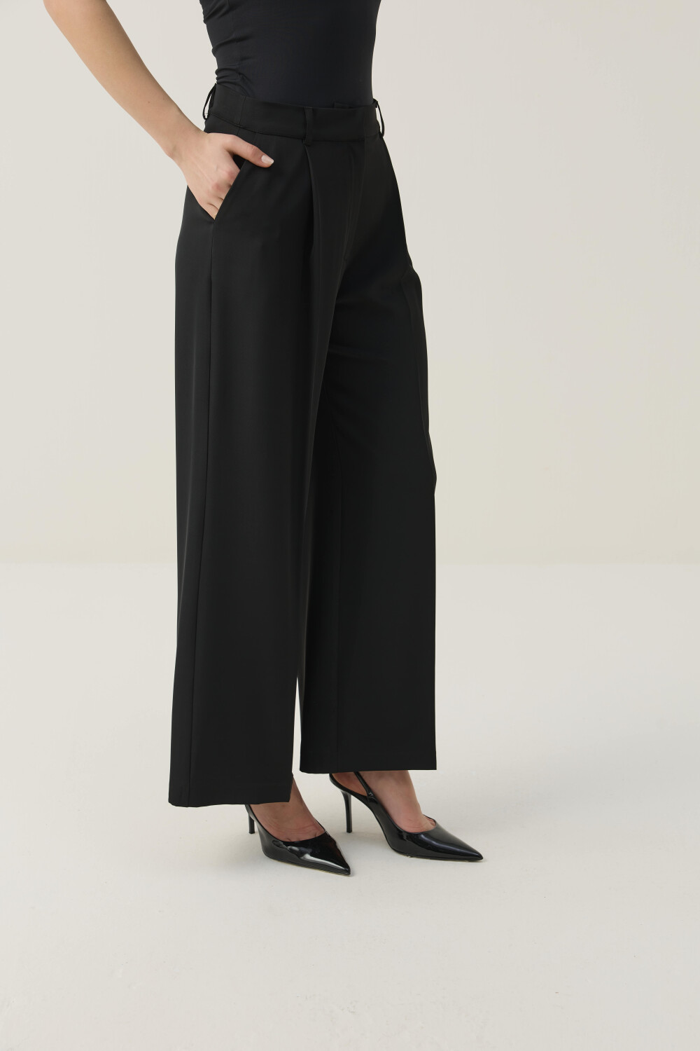 TAŞLI TAKIM SİYAH - 9