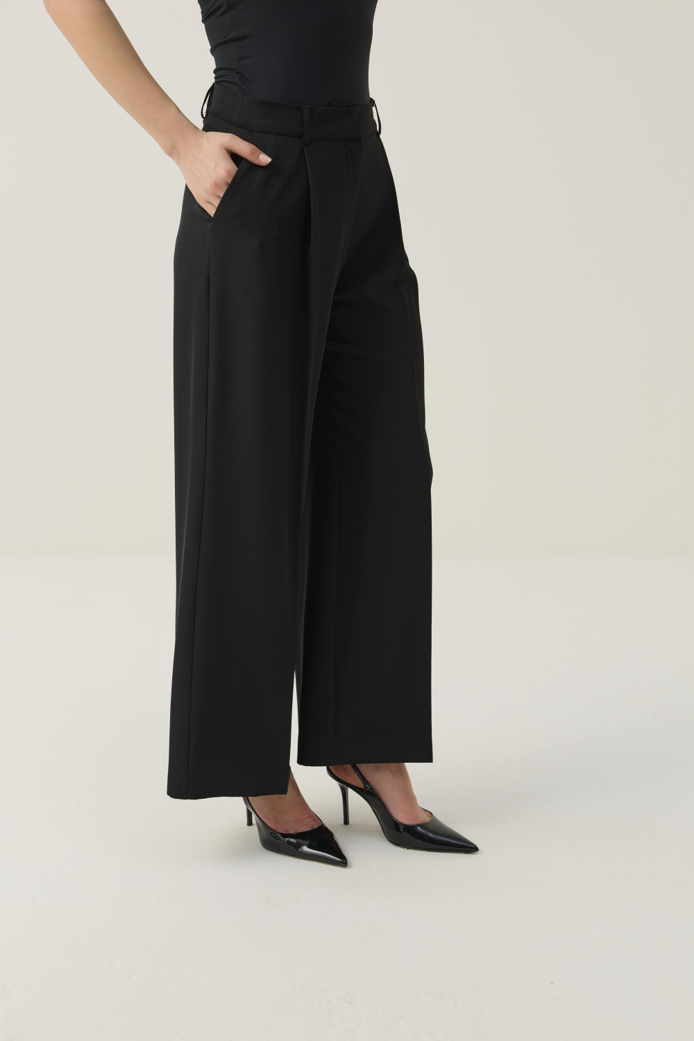 TAŞLI TAKIM SİYAH - 9