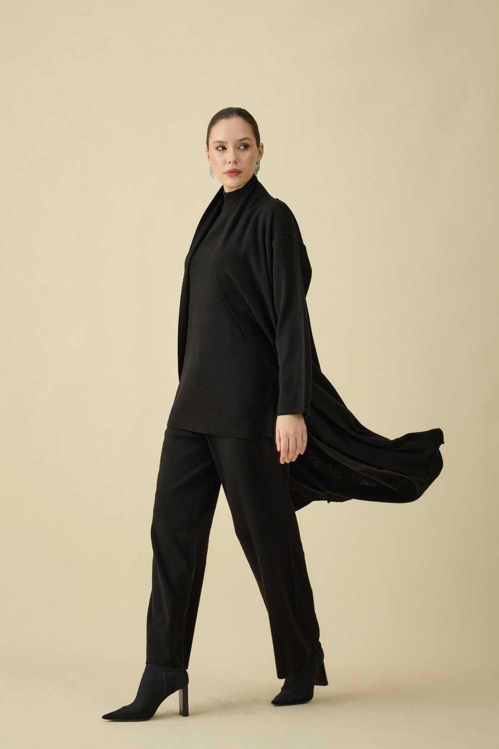 ÜÇ PARÇA TRİKO TAKIM - 2